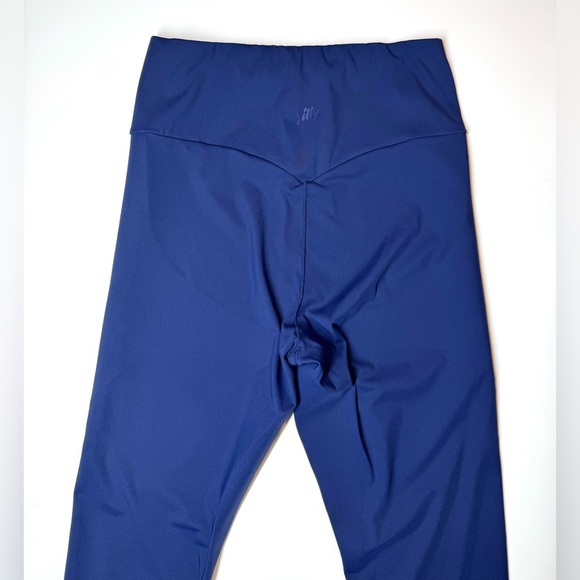 Set of 5 Activewear Leggings And Sport Bras Size-Large ( Yitty ,BCG , Syrokan ) - Picture 9 of 15